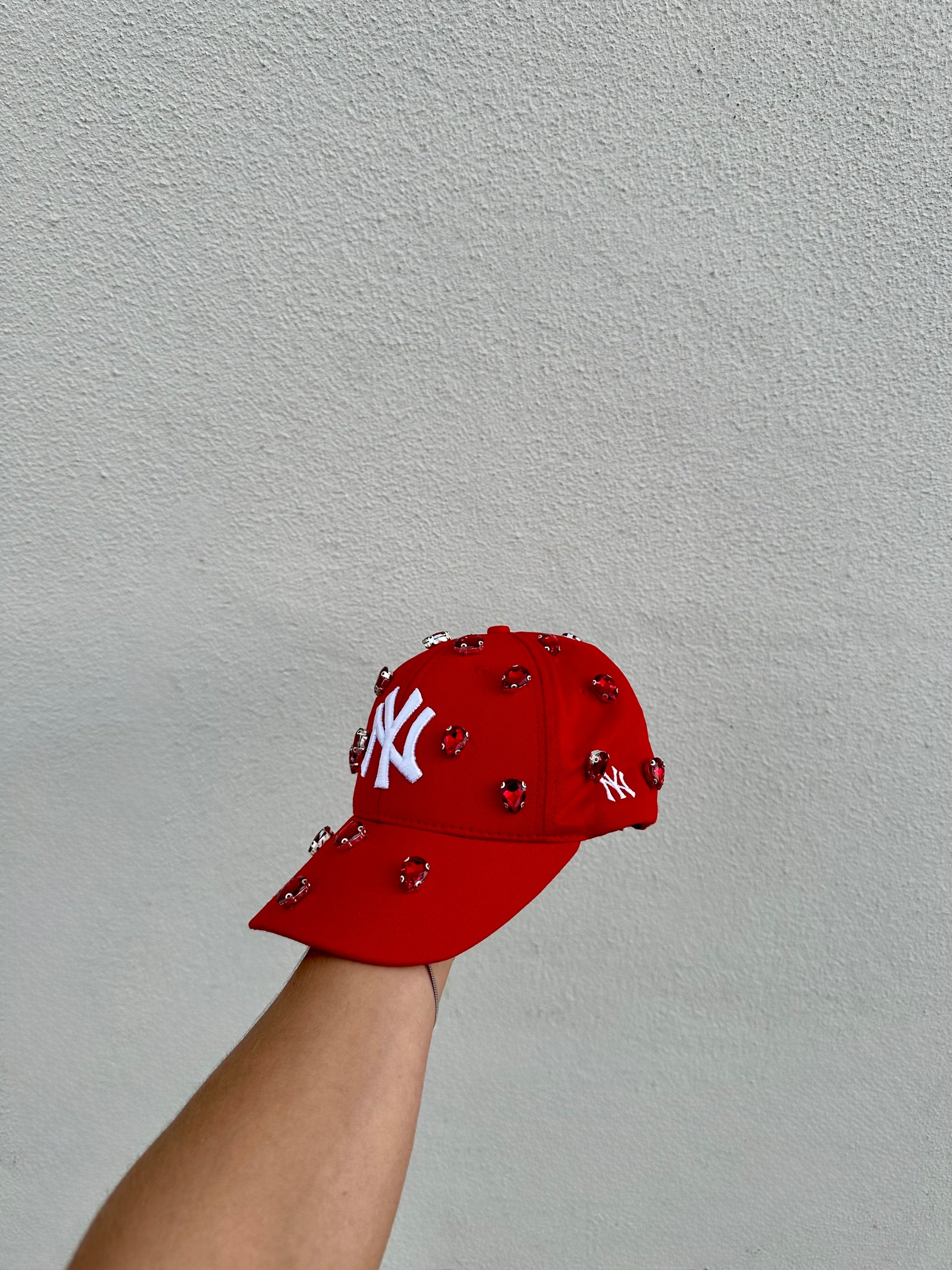 Arko kırmızı cap