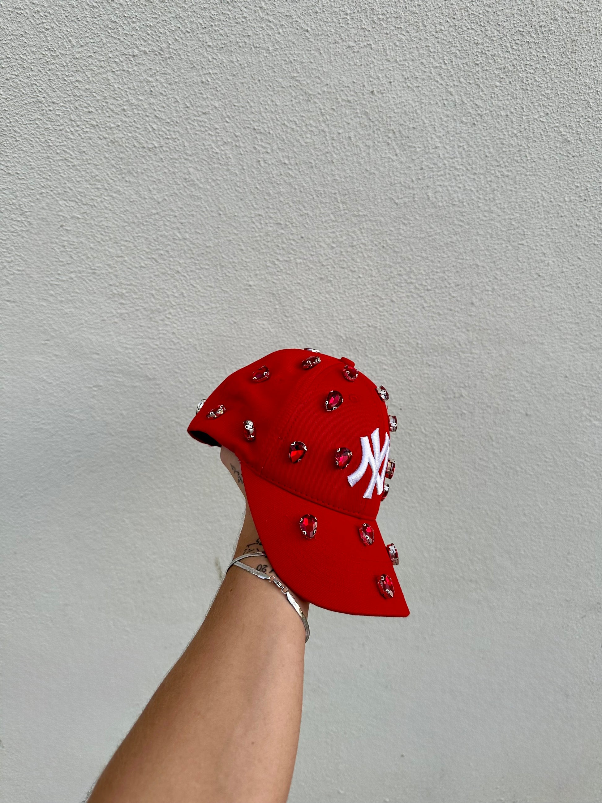 Arko kırmızı cap